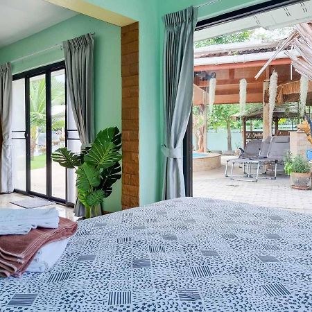 Tina'S Living Paradise - Guesthouses With Private Pool Ban Phe Zewnętrze zdjęcie