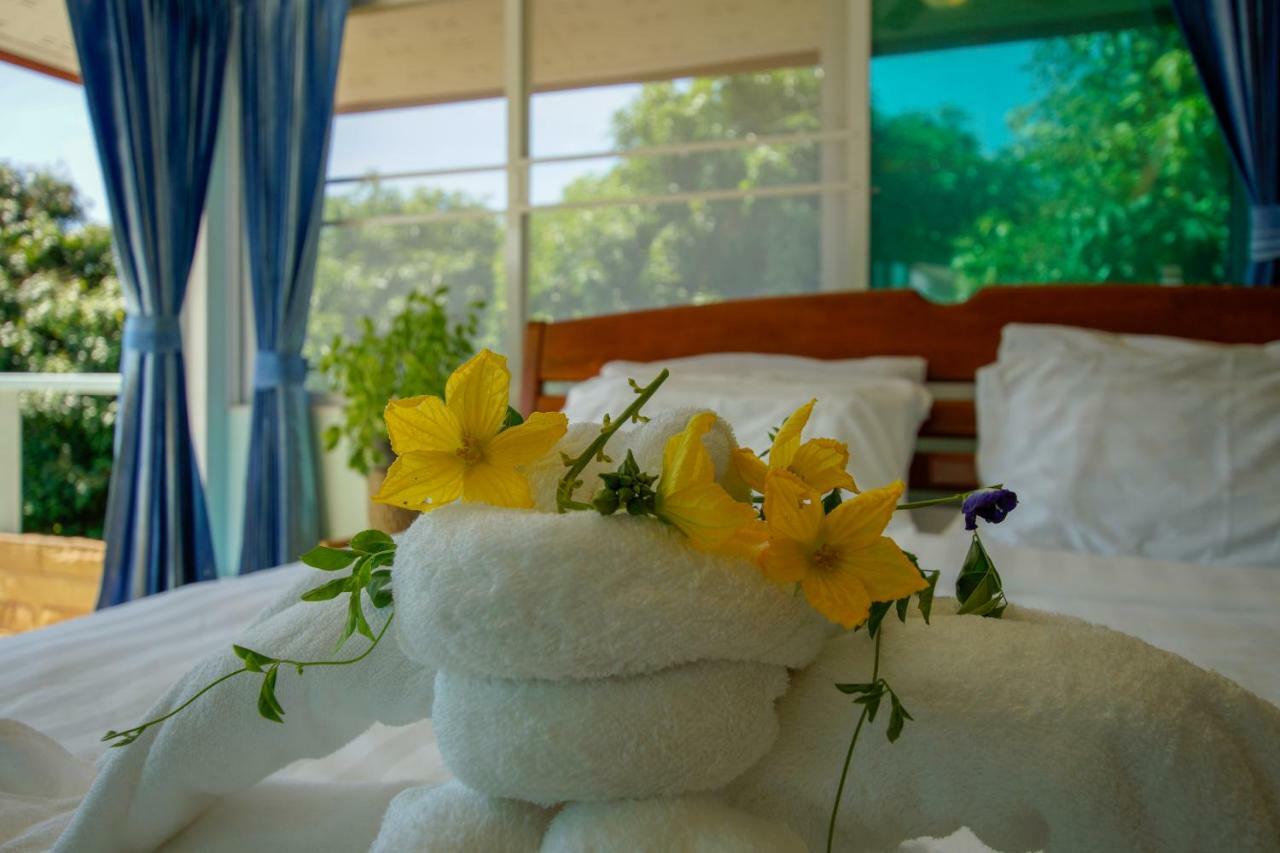 Tina'S Living Paradise - Guesthouses With Private Pool Ban Phe Zewnętrze zdjęcie